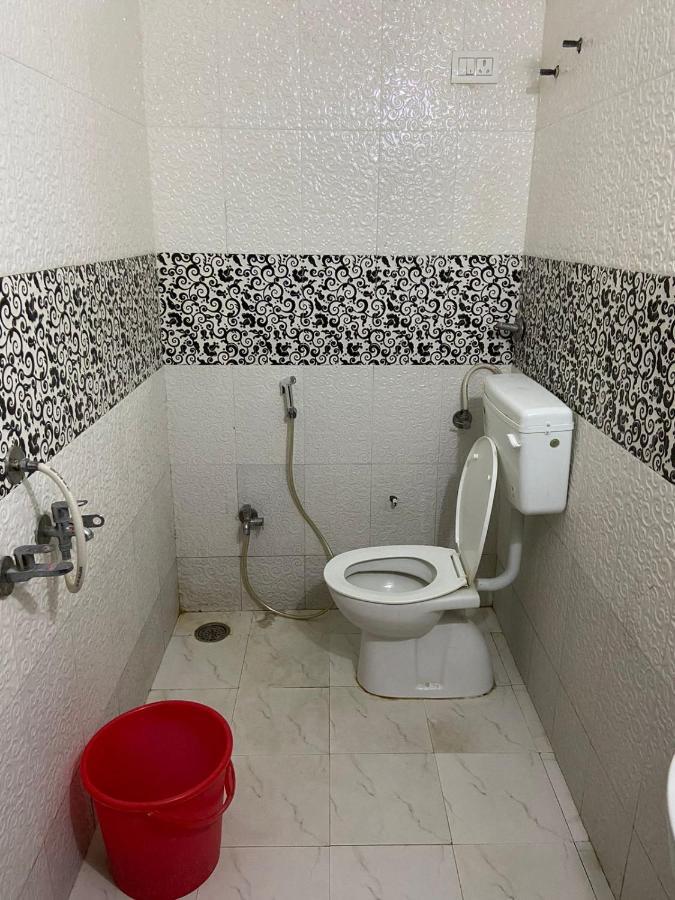 נאגפור Vandan Service Apartments By Wb מראה חיצוני תמונה